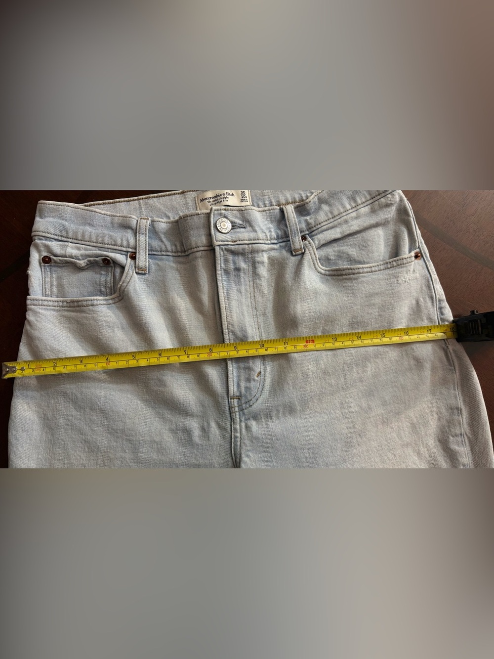 Abercrombie & Fitch Light Blue Ankle Ultra High Rise Straight Leg Jeans - Picture 9 of 16